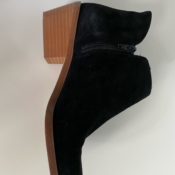 Ankle Bootie - Picture 3 of 7